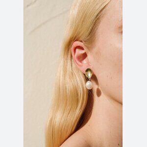 Sophie Buhai Everyday Pearl Drop Earrings in Gold (as seen on Phoebe Tonkin)
